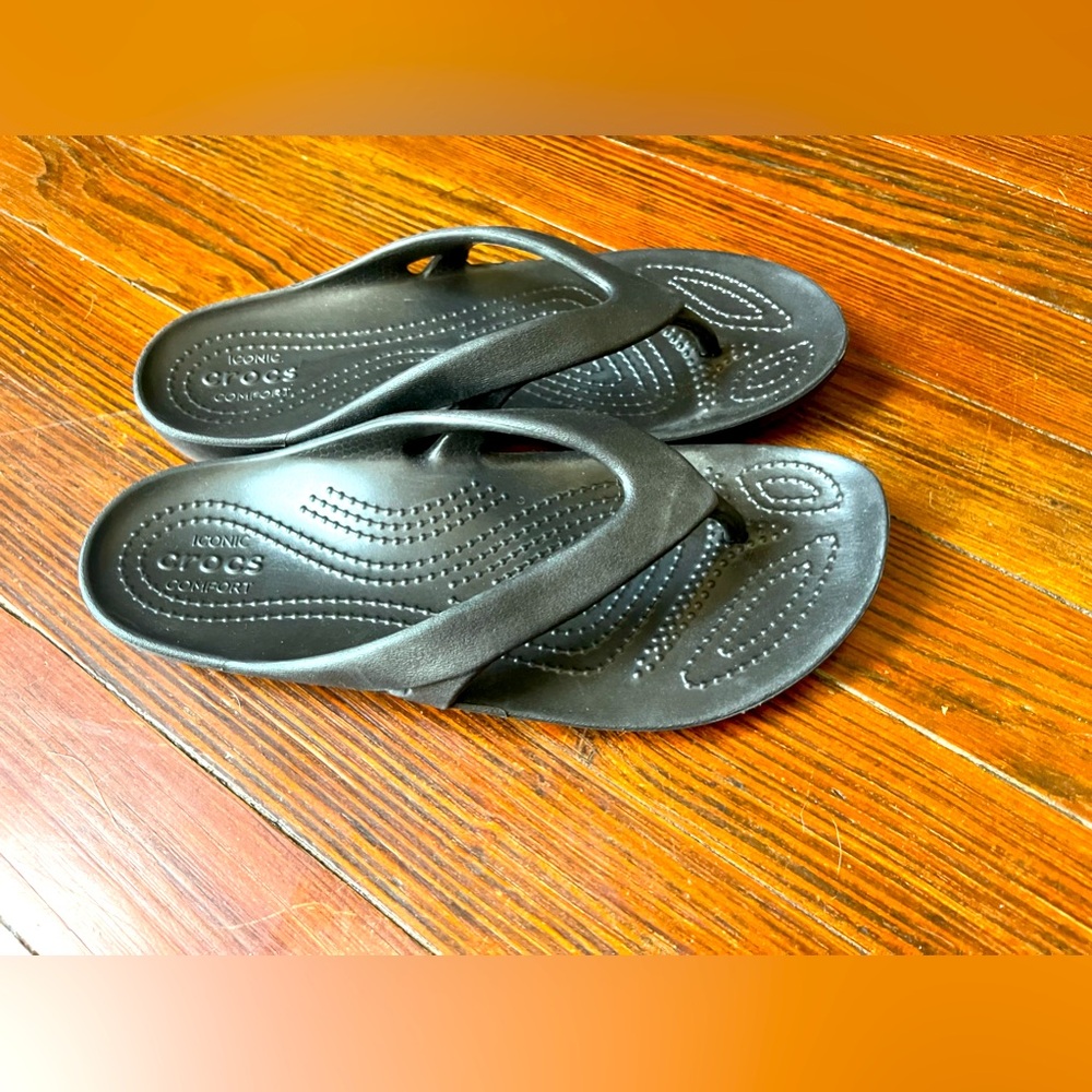 CROCS Women's Black Sandals
